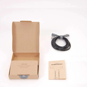 Cable LIGHTNING HUNE Hiedra sustentable trenzado 90° 1.2m compatible con iphone (roca).