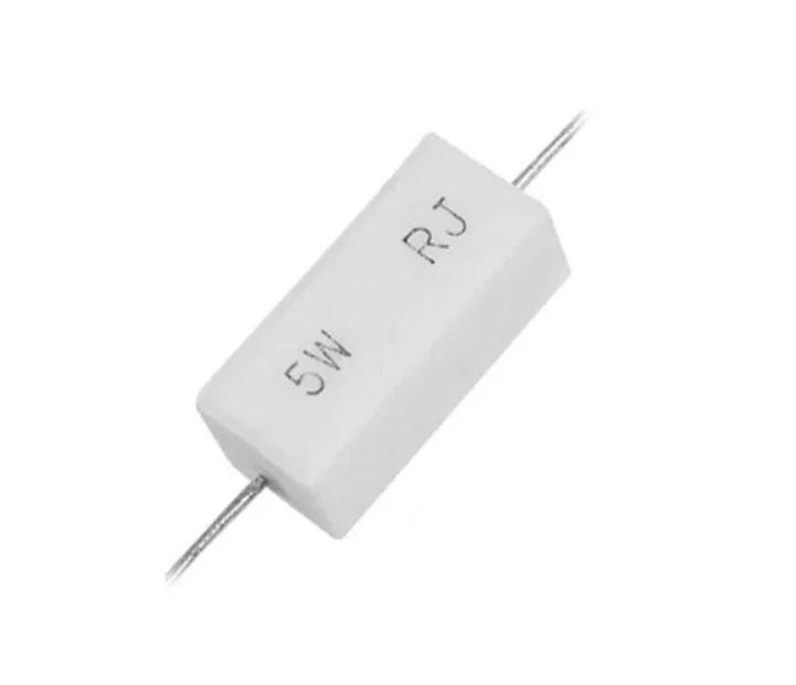 Resistencia 820 R 5W cerámica.